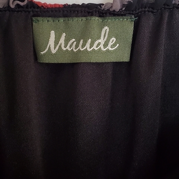 Maude - Picture 4 of 4